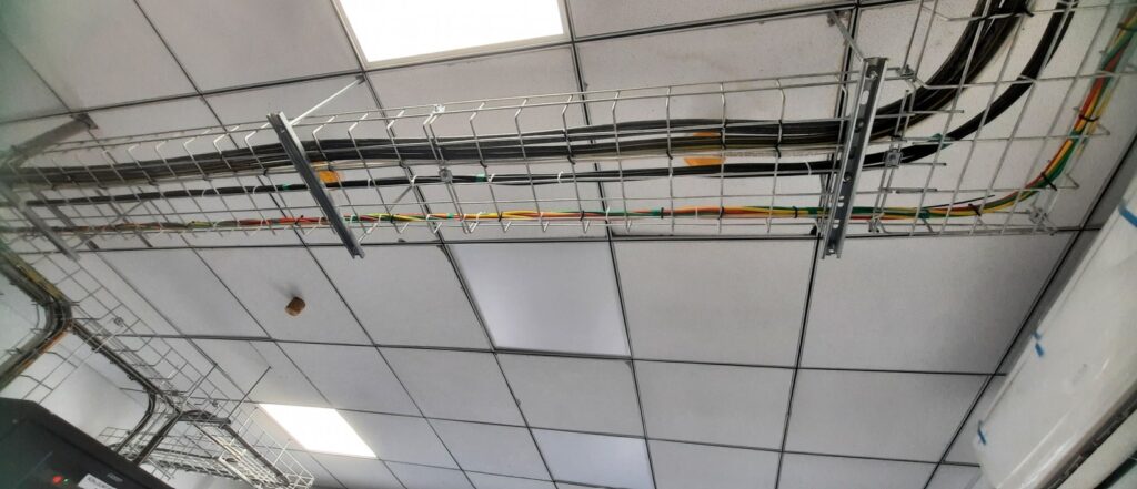 https://tecxskill.com/networking-cable-dressing-and-management/